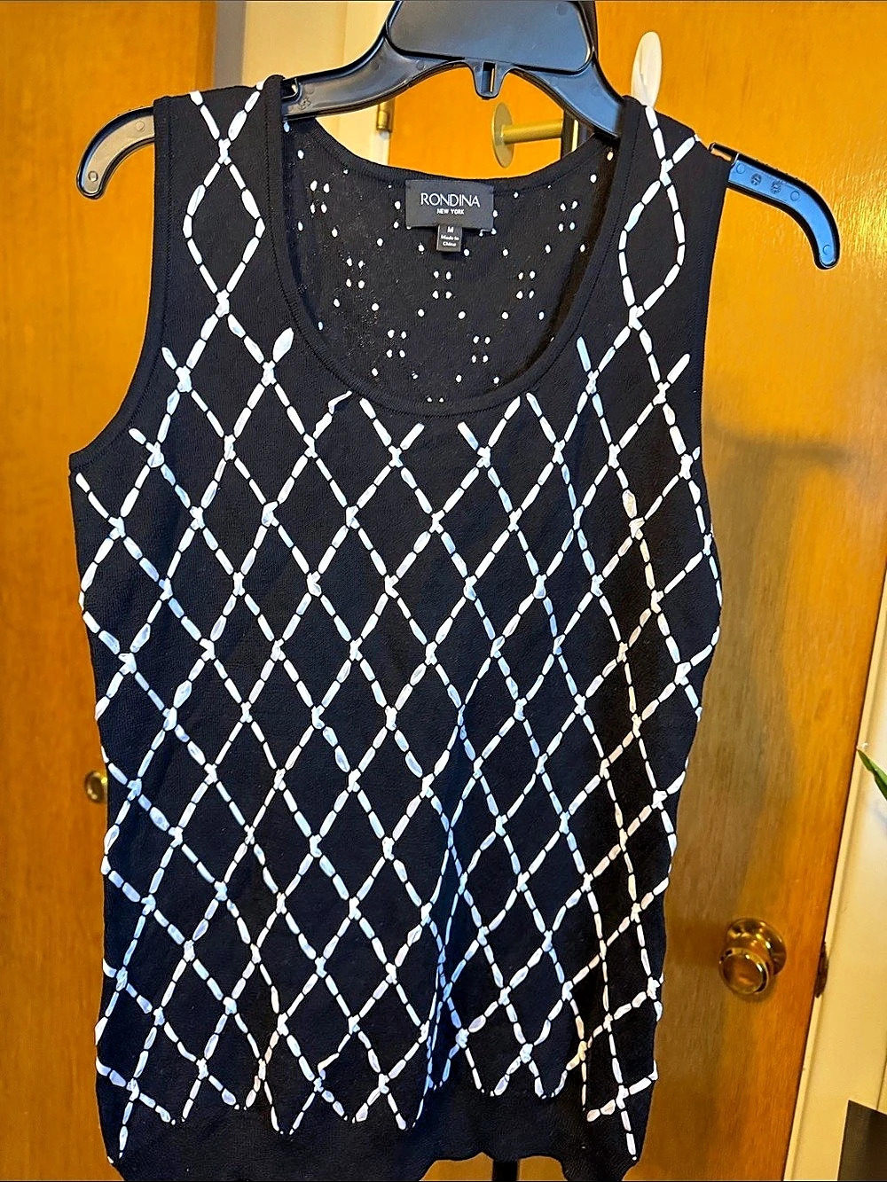 Rondina Sleeveless Top Geometric in Black & White Size Medium NWT